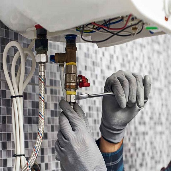 سرویسکار پکیج دیواری در اراک