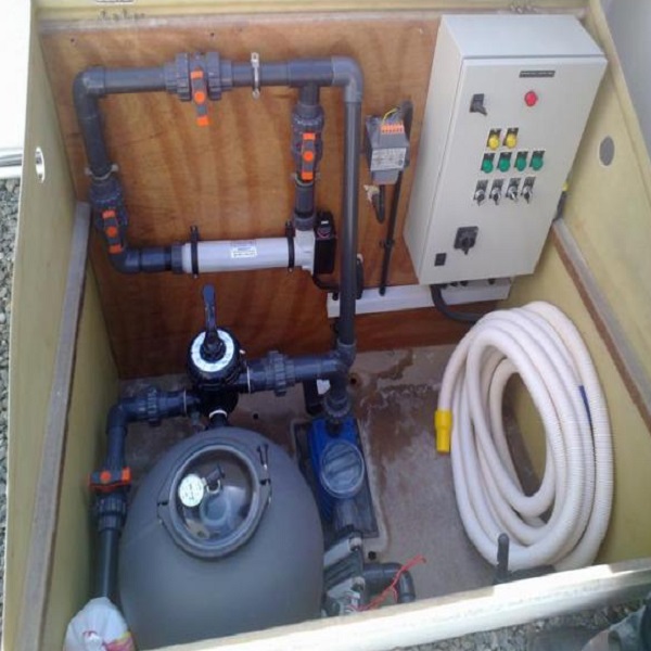 اجرای تاسیسات استخر در اراک